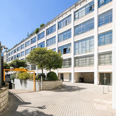 Apartmán Lovely 2 Bed Flat In Canal Side Gated Development Londýn Exteriér fotografie