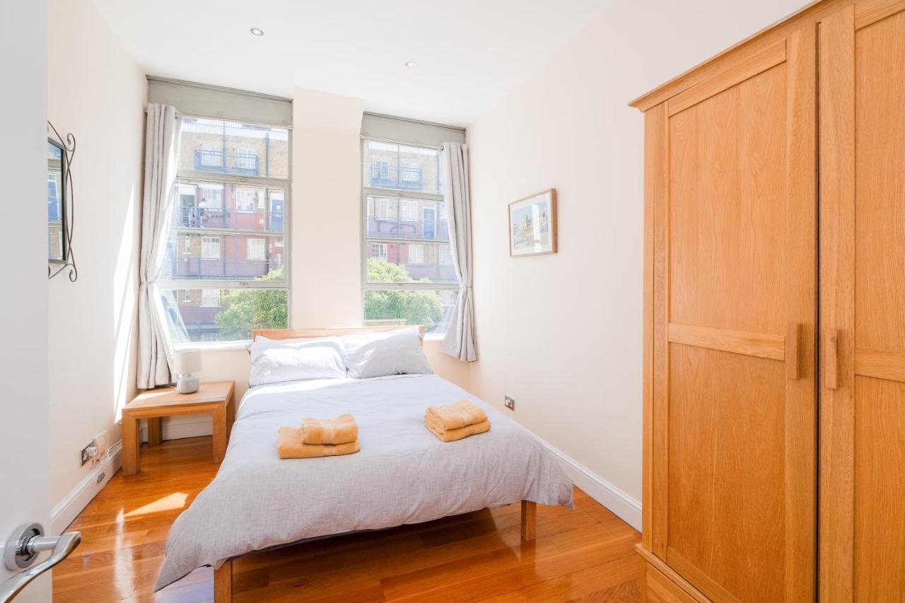 Apartmán Lovely 2 Bed Flat In Canal Side Gated Development Londýn Exteriér fotografie
